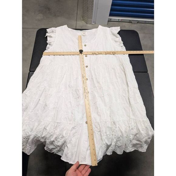 Hayden White Textured Floral Button Tiered Dress Women's 3XL - Picture 4 of 4